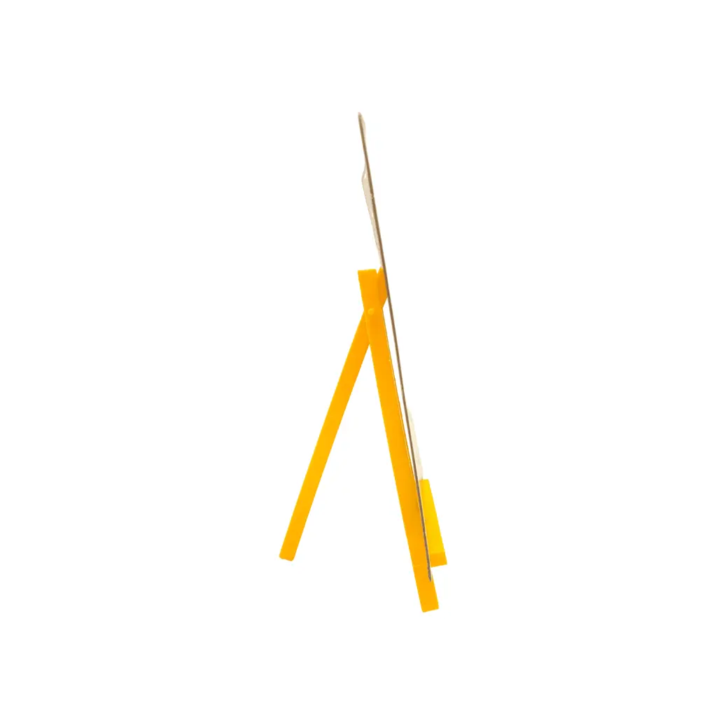 Set Chevalet in Miniatura, Plansa cu Doua Desene cu Dinozauri si 6 Carioci, + 3 Ani