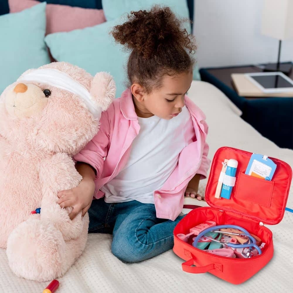 Trusa Medicala din Lemn, Accesorii Dentare, Termometru, Stetoscop, Seringa, Mulaj Dentar, Set Creativ si Interactiv, Geanta Depozitare, Rosu, + 3 Ani
