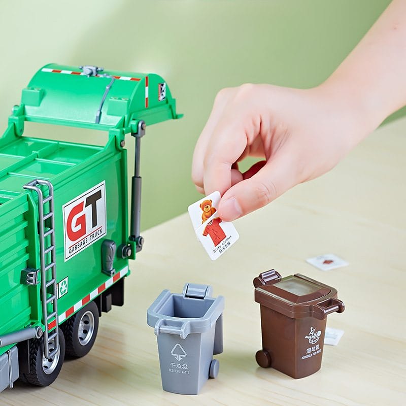 Camion de Gunoi din Metal cu Sunete si Lumini, Cosuri de Reciclare si Joc Educativ de Sortare a Deseurilor, Incurajeaza Responsabilitatea Ecologica, Cu Mecanism de Incarcare Functional, + 3 Ani