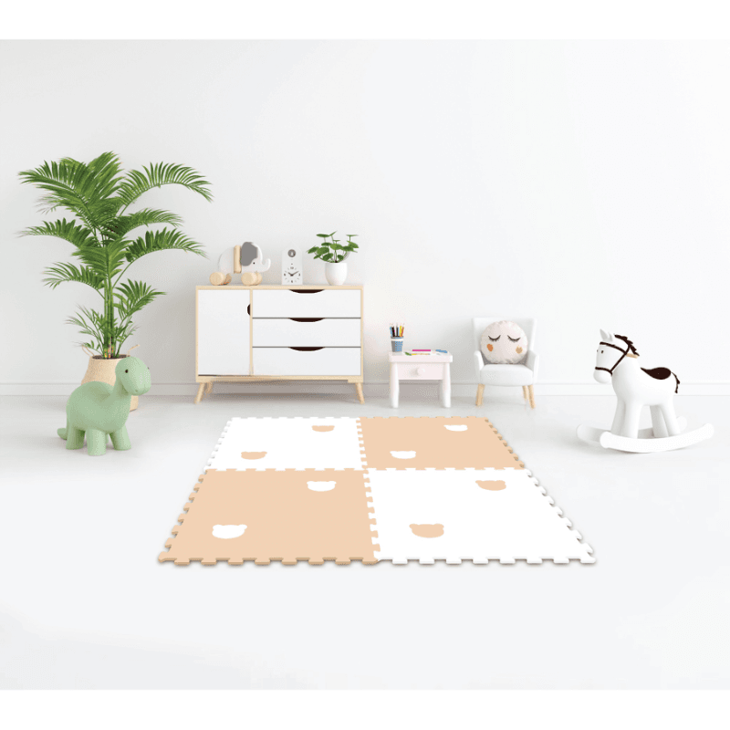 Covor Puzzle LUDIRO, 4 Piese 60x60 Cm, Spuma EVA, Protectie, Versatilitate si Siguranta pentru Orice Spatiu, Design Ursulet, Alb Bej